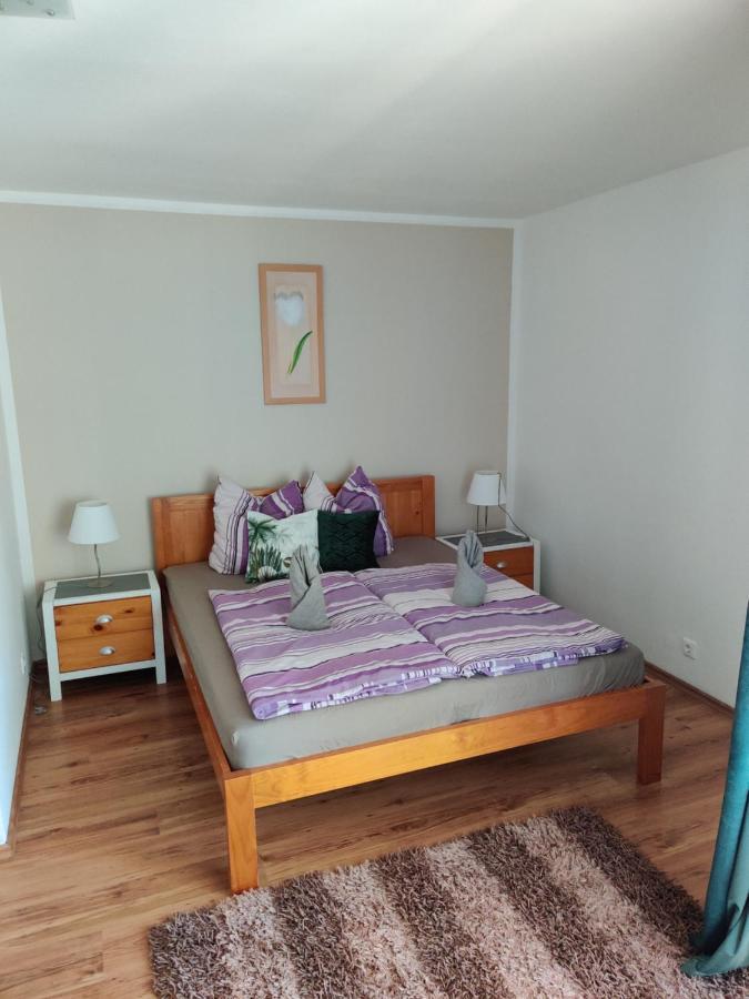 Villa Itália Guest House Siófok Esterno foto