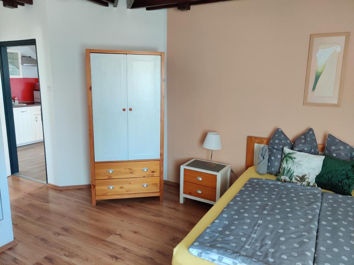 Villa Itália Guest House Siófok Esterno foto