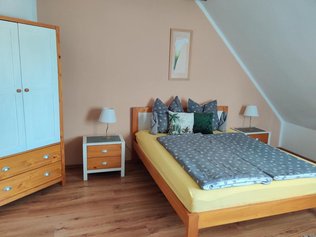 Villa Itália Guest House Siófok Esterno foto
