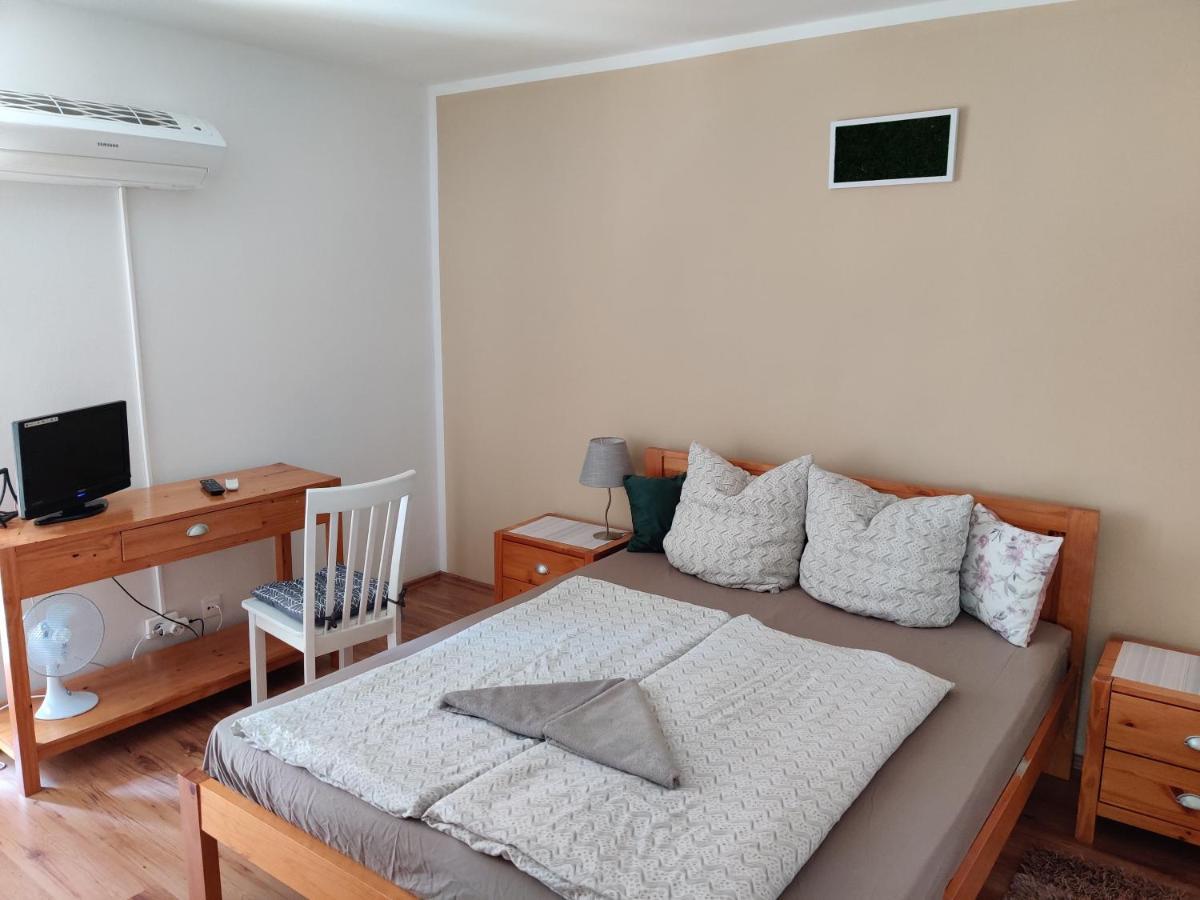 Villa Itália Guest House Siófok Esterno foto